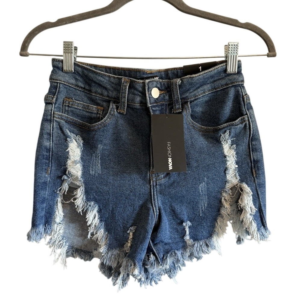 Fashion Nova Women's Cut Off Jean Shorts Distressed Ripped Frayed SIZE 1 NWT